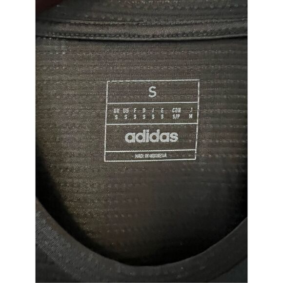 ADIDAS NYCRUNS 2023 NEWPORT HALF MARATHON &5K T-SHIRT - Picture 3 of 9